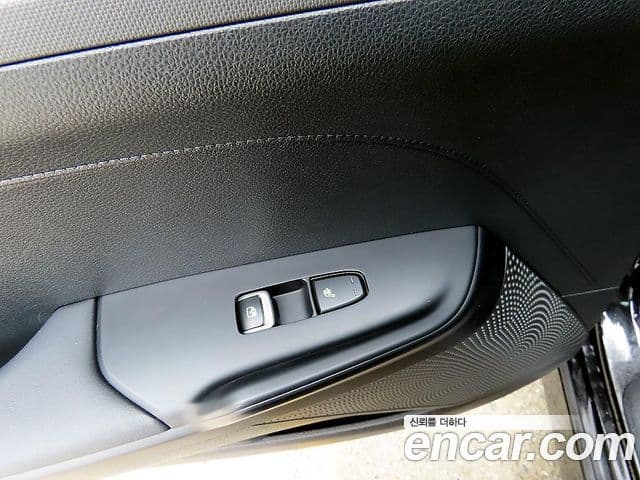 Kia K5 2022 — Şəkil 16/20