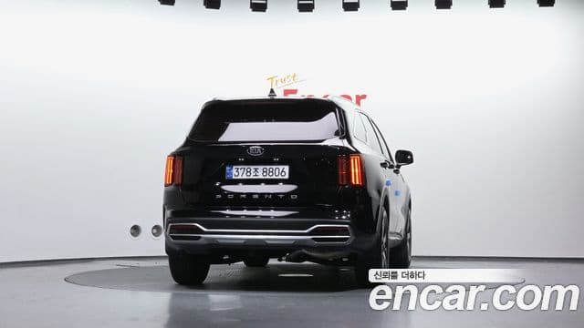 Kia Sorento 2021 — ფოტო 4/20
