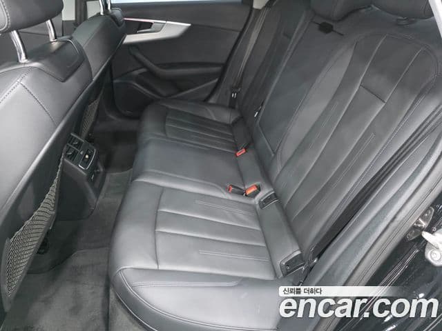 Audi A4 2023 — ფოტო 19/20