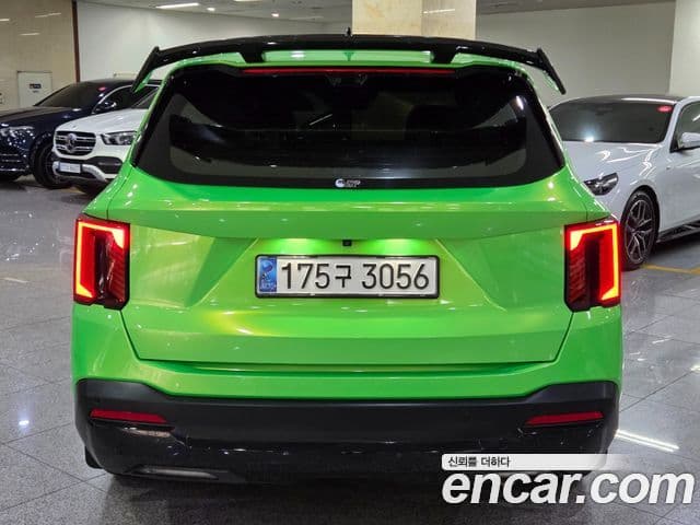 Kia Sorento 2023 — Şəkil 4/20