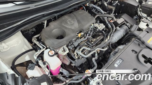 Toyota Sienna 2023 — ფოტო 6/20