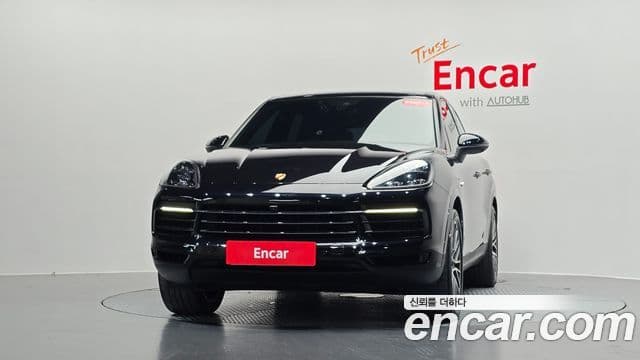 Porsche Cayenne 2020 — Фото 3/20