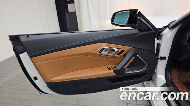BMW Z4 2020 — Photo 16/31