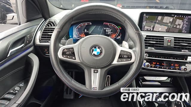 BMW X4 2021 — Фото 13/20