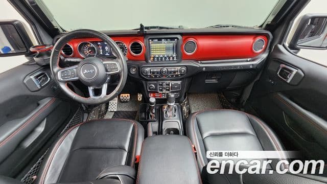 Jeep Wrangler 2023 — фото 10 из 20