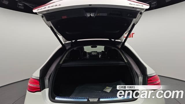 Mercedes-Benz GLE-Class 2018 — Şəkil 20/20