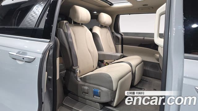 Kia Carnival 2024 — Şəkil 12/20