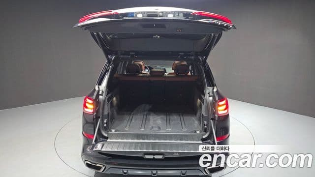 BMW X5 2022 — фото 18 из 20