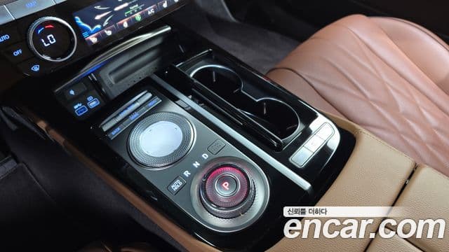 Genesis Electrified G80 2021 — фото 9 из 20