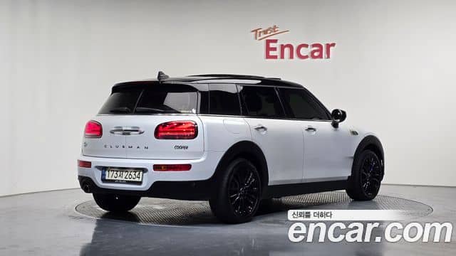 Mini Cooper Clubman, 2023