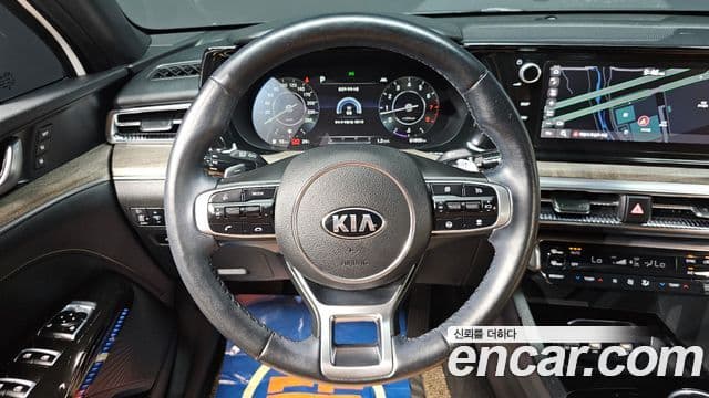 Kia K5 2020 — Şəkil 14/20