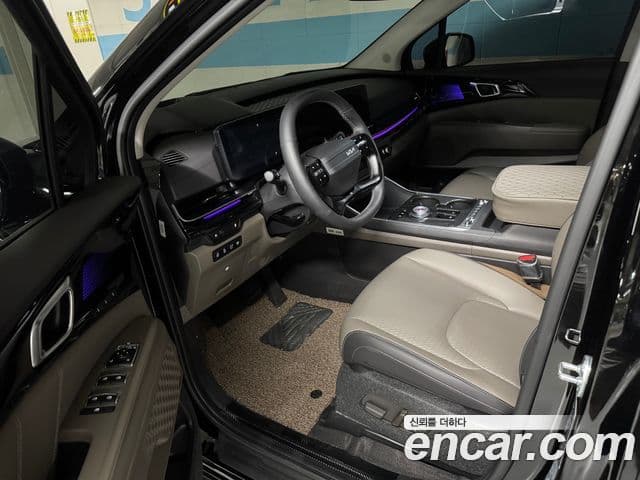 Kia Carnival 2025 — Photo 18/20