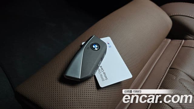 BMW X6 2025 — фото 15 из 20