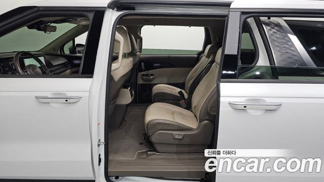 Kia Carnival 2022 — Şəkil 12/20