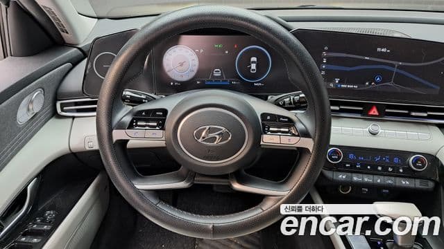 Hyundai Avante 2022 — ფოტო 13/20