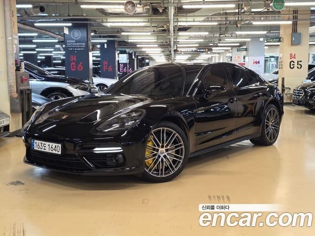 Porsche Panamera, 2018