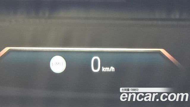 BMW 5 Series 2025 — ფოტო 18/20