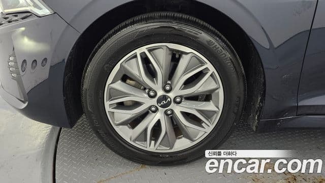 Kia K5 2021 — фото 5 из 20