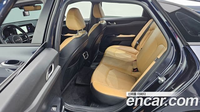 Kia K5 2021 — фото 12 из 20