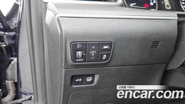 Kia K5 2021 — фото 18 из 20