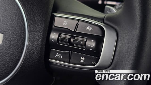 Kia K5 2025 — ფოტო 17/20
