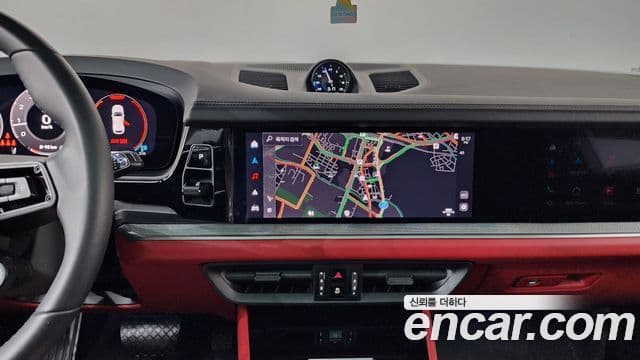 Porsche Cayenne 2024 — фото 12 из 20