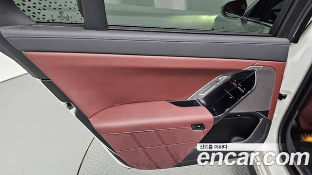 BMW i7, 2024