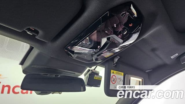 BMW i7 2024 — ფოტო 32/36