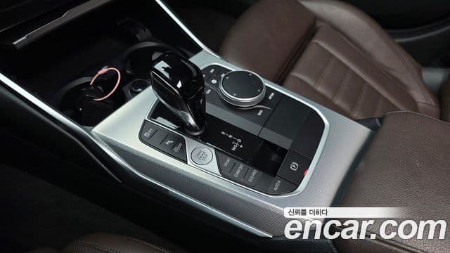 BMW 3 Series 2022 — Şəkil 9/20