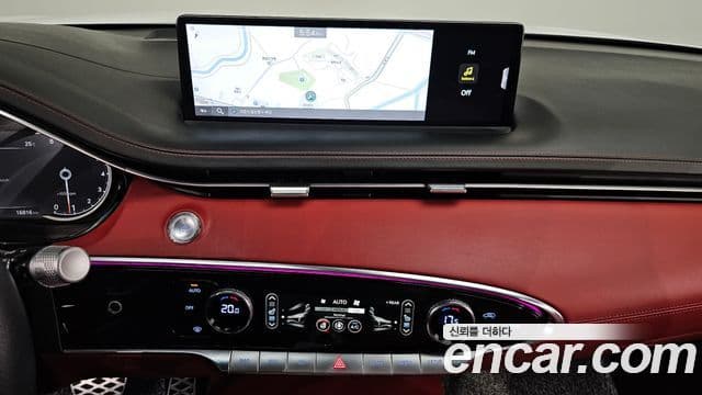 Genesis GV70 2022 — фото 14 из 20