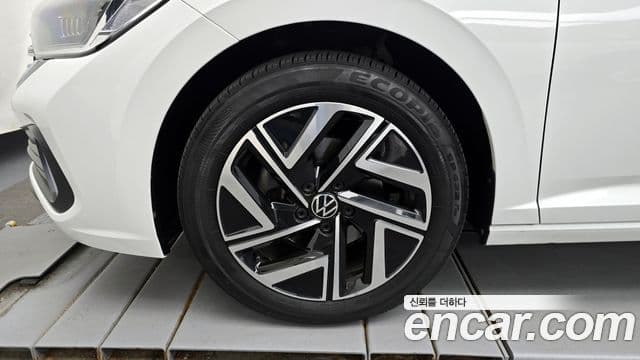 Volkswagen Jetta 2023 — фото 5 из 20