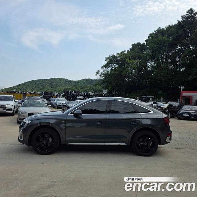 Audi Q5 2023 — Şəkil 3/20