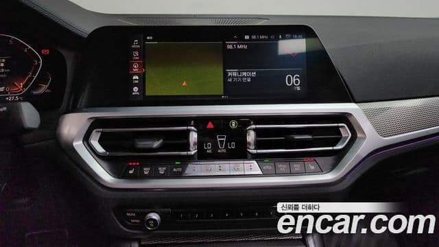 BMW 3 Series 2020 — фото 13 из 20