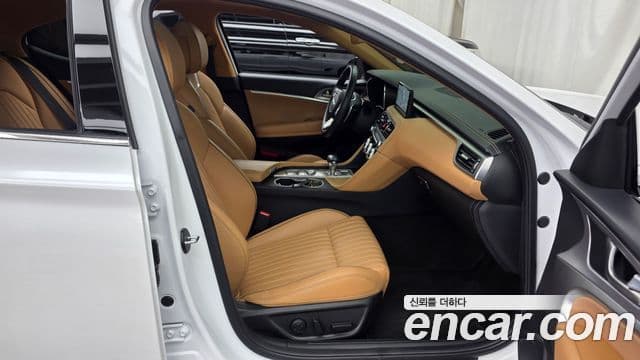 Genesis G70 2022 — ფოტო 11/20