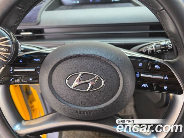 Hyundai Staria 2022 — фото 16 из 20
