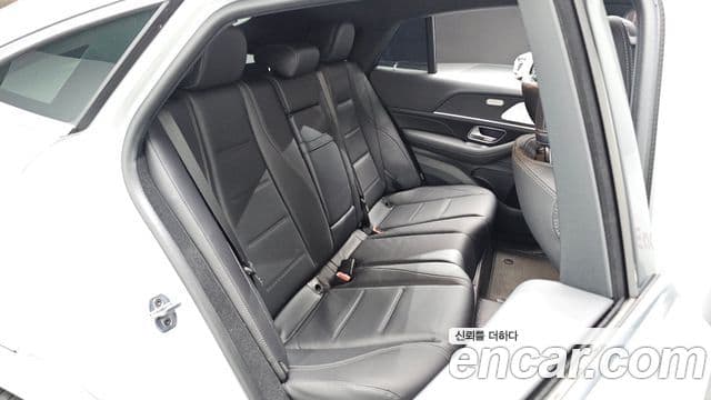 Mercedes-Benz GLE-Class 2025 — ფოტო 11/20