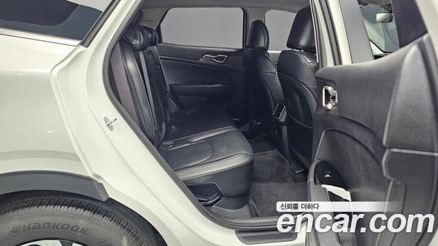 Kia Sportage 2023 — ფოტო 12/20