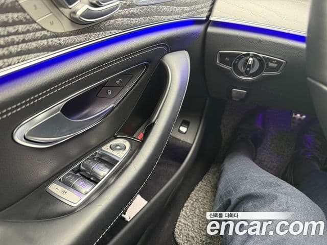 Mercedes-Benz CLS-Class 2021 — фото 10 из 19