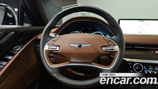 Genesis Electrified G80 2021 — фото 13 из 20