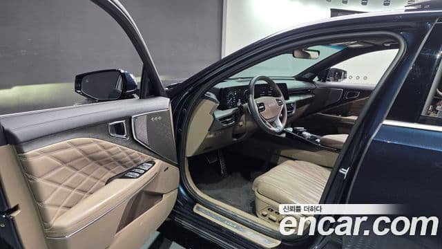 Kia K8 2024 — Şəkil 10/20