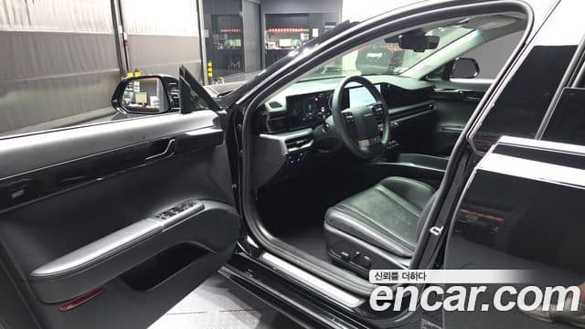 Hyundai Grandeur 2022 — ფოტო 10/20