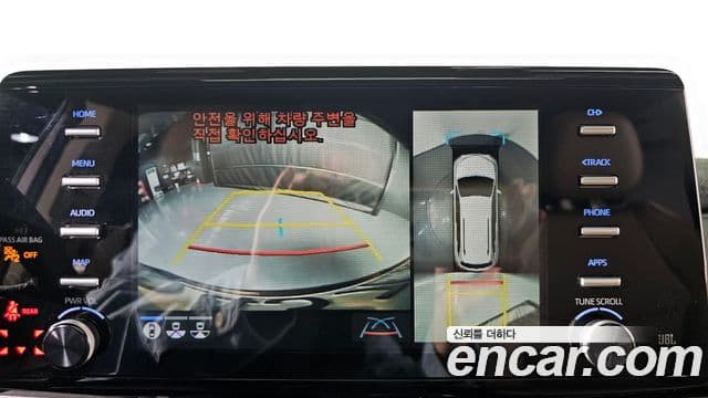 Toyota Sienna 2022 — ფოტო 14/20