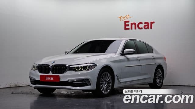BMW 5 Series 2020 — Şəkil 1/20