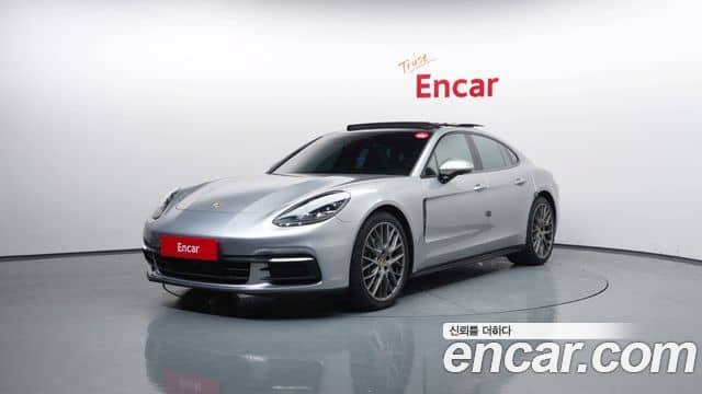 Porsche Panamera, 2018