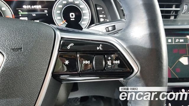 Audi A6 2021 — фото 16 из 20