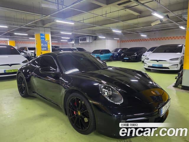 Porsche 911, 2022