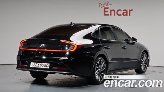 Hyundai Sonata 2020 — Фото 2/20