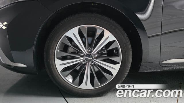 Kia K8 2022 — Şəkil 4/20
