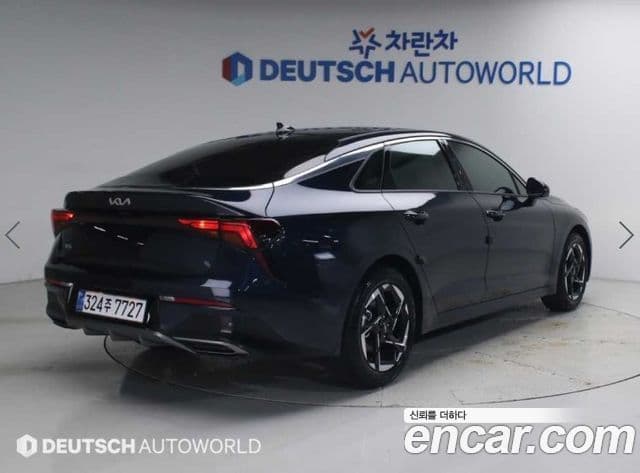 Kia K5, 2025