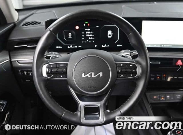 Kia K5 2025 — Şəkil 12/20